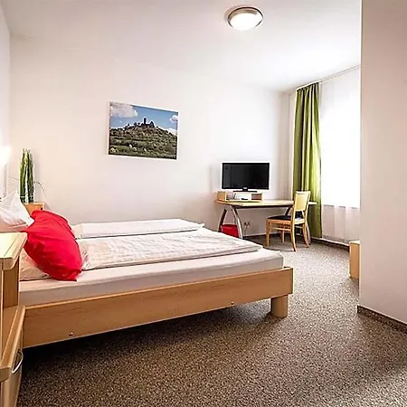 An Der Burg 3* Heuchelheim (Giessen)