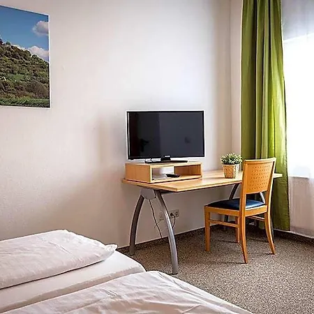 An Der Burg 3*